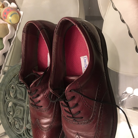 Like new Rockport Burgundy Leather Wingtips Sz 12 - Picture 4 of 6